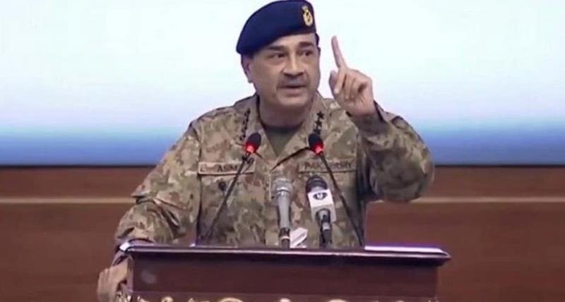 सेना के पराक्रम से कांपा पाकिस्तान, मुनीर बोला- युद्ध हुआ तो परमाणु हमला करेंगे