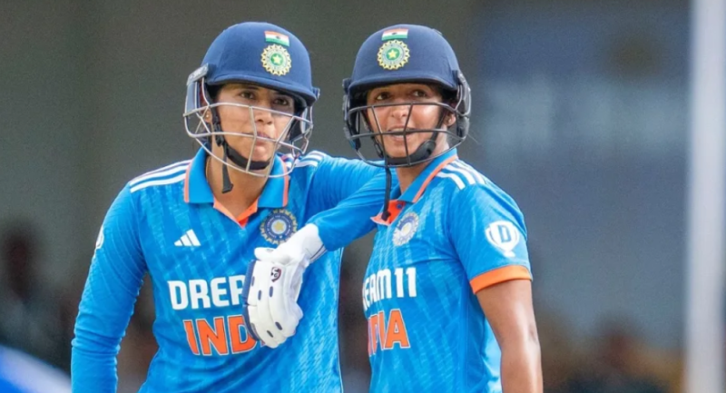 हार के बाद ड्रेसिंग रूम का नज़ारा: स्मृति मंधाना और हरमनप्रीत पर कड़ी प्रतिक्रिया