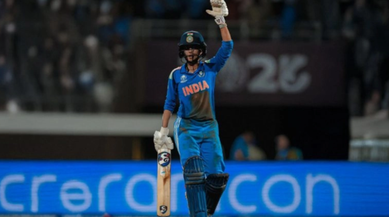 ट्रोलिंग से ट्रेंडिंग तक: खिलाड़ी ने सेमीफाइनल में जड़ा ऐसा चौका कि आलोचक भी रह गए हैरान