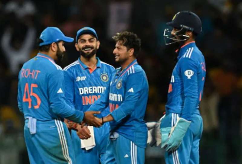 तीन भारतीय क्रिकेटरों की कैब सवारी का वीडियो हुआ वायरल, चालक और फैंस हुए हैरान