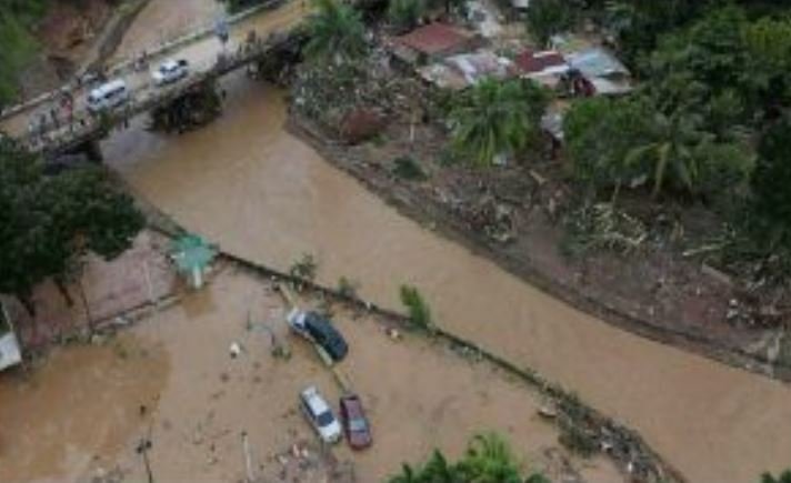 फिलीपींस में तूफान कल्मेगी का कहर, मृतकों का आंकड़ा 114 पहुंचा; राष्ट्रपति ने आपातकाल घोषित किया फिलीपींस में तूफान कल्मेगी का कहर, मृतकों का आंकड़ा 114 पहुंचा; राष्ट्रपति ने आपातकाल घोषित किया