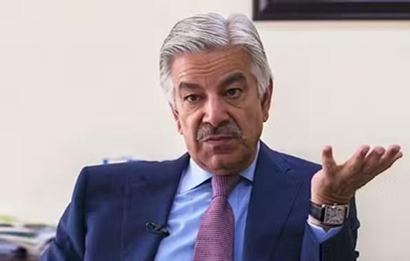 भारत चाहता है कि पाकिस्तान….., पाक रक्षामंत्री ख्वाजा आसिफ ने फिर दिया भड़काऊ बयान