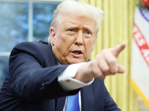 भड़के राष्ट्रपति ट्रंप ने कहा 2026 के जी20 सम्मेलन में दक्षिण अफ्रीका को शामिल नहीं होने देंगे भड़के राष्ट्रपति ट्रंप ने कहा 2026 के जी20 सम्मेलन में दक्षिण अफ्रीका को शामिल नहीं होने देंगे