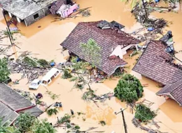 साइक्लोन दित्वा ने श्रीलंका में मचाई तबाही, बाढ़-लैंडस्लाइड से 123 से ज्यादा मौतें साइक्लोन दित्वा ने श्रीलंका में मचाई तबाही, बाढ़-लैंडस्लाइड से 123 से ज्यादा मौतें