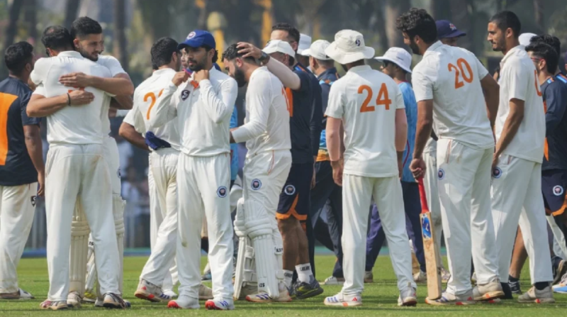 इतिहास रचा जम्मू-कश्मीर ने, 65 साल बाद दिल्ली को रणजी ट्रॉफी में दी शिकस्त इतिहास रचा जम्मू-कश्मीर ने, 65 साल बाद दिल्ली को रणजी ट्रॉफी में दी शिकस्त