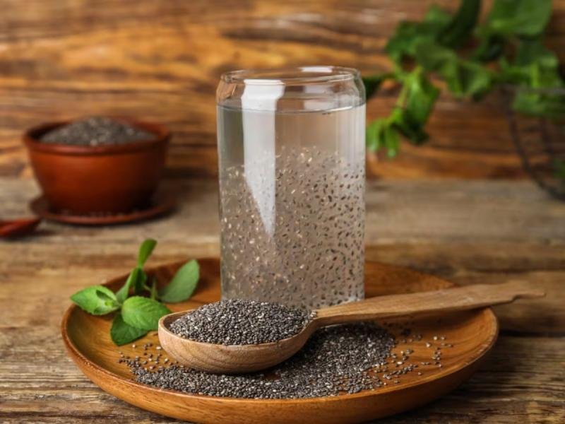 सर्दियों में रोजाना इस सीड्स को गुनगुने पानी में मिलाकर पिएं, बीमारियां रहेंगी दूर सर्दियों में रोजाना इस सीड्स को गुनगुने पानी में मिलाकर पिएं, बीमारियां रहेंगी दूर