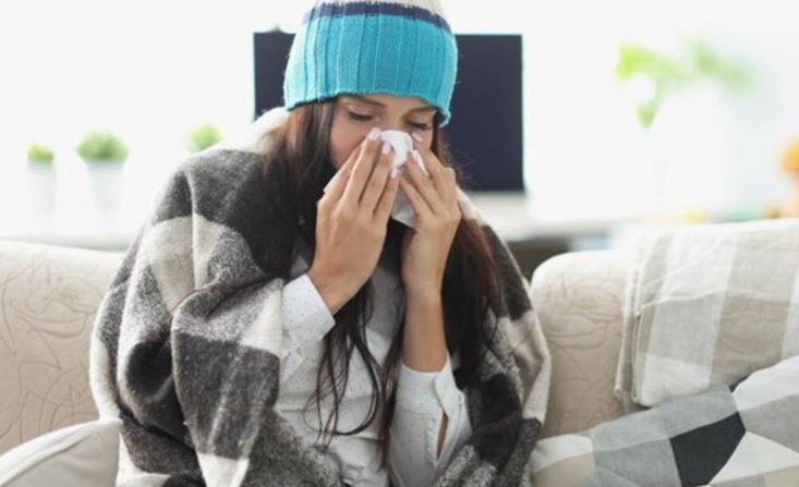 सर्दियों में रखें सेहत और स्किन दोनों का ख्याल, अपनाएं ये आसान आदतें