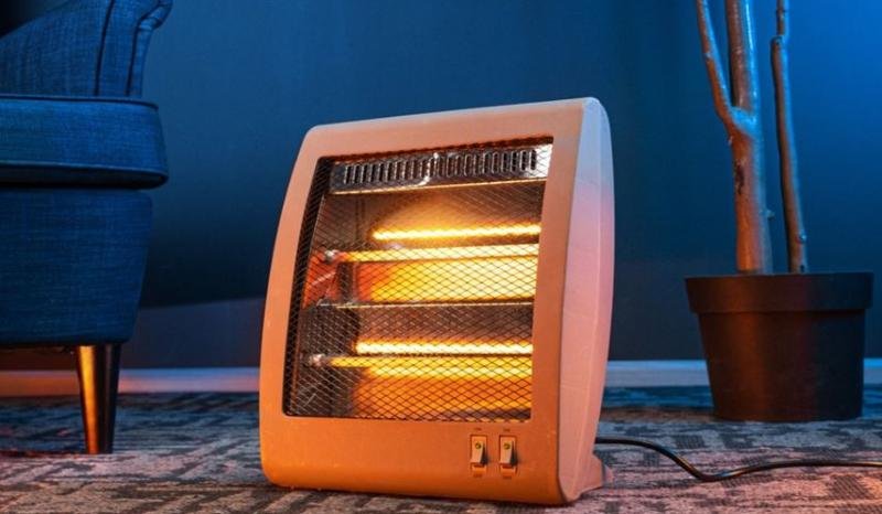 रूम हीटर से बढ़ सकती हैं ये 5 हेल्थ परेशानियां, जानें सुरक्षित इस्तेमाल का तरीका