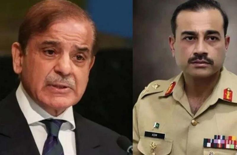 मुनीर के सीडीएफ बनाने को लेकर पाकिस्तानी सेना में घमासान, गुस्से में विदेश चले गए शहबाज मुनीर के सीडीएफ बनाने को लेकर पाकिस्तानी सेना में घमासान, गुस्से में विदेश चले गए शहबाज